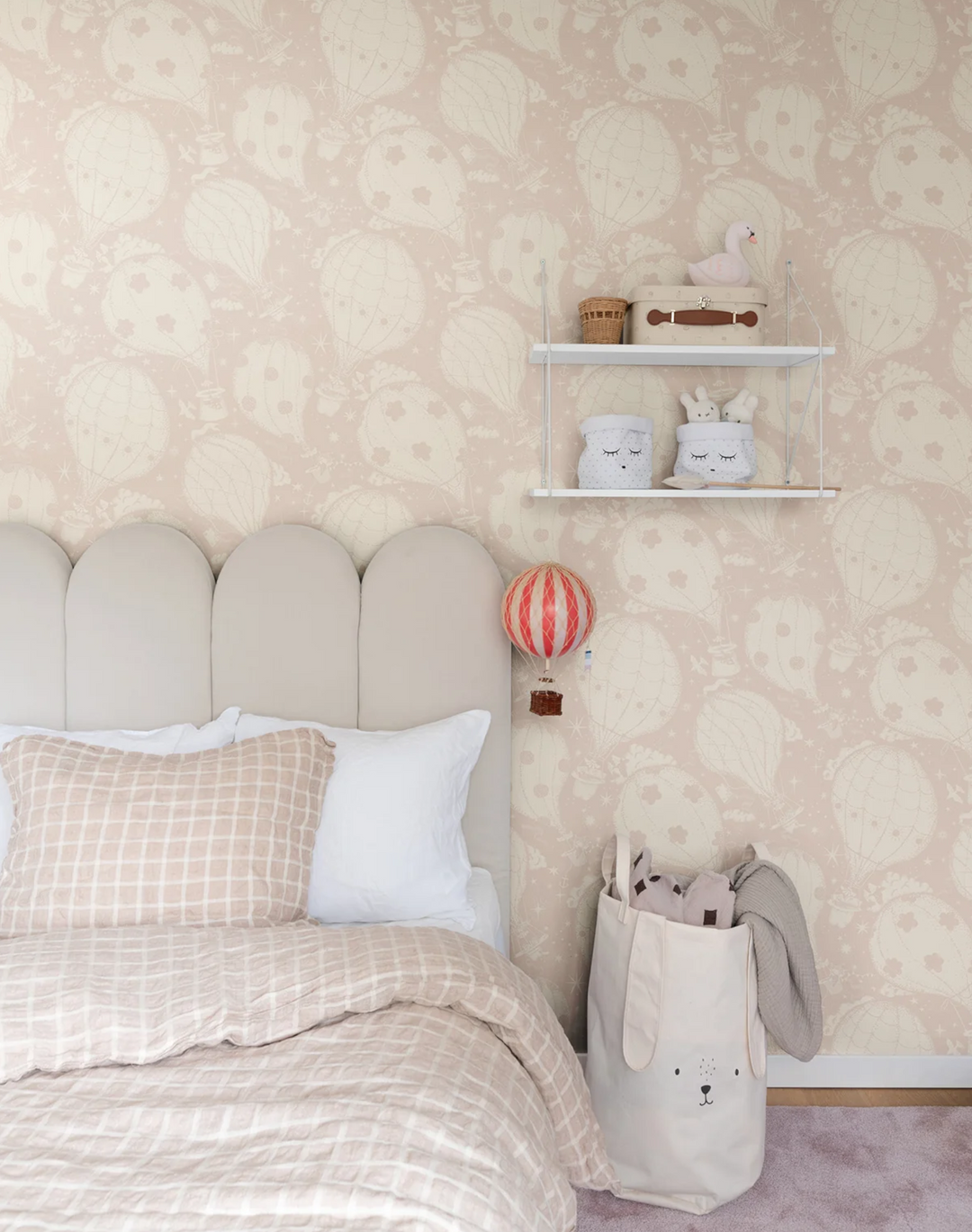 Ballongerna, Pink MB29003