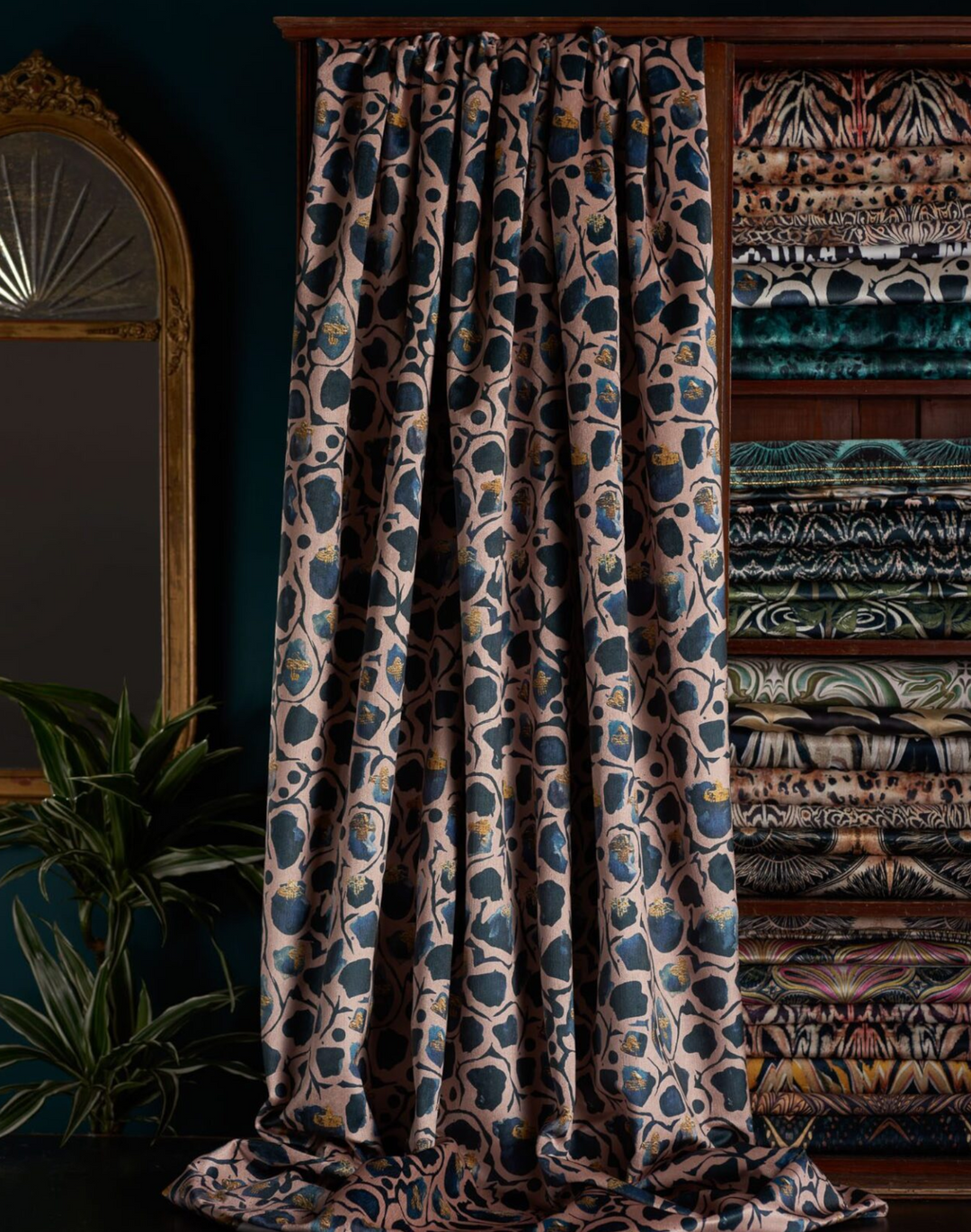 Giraffe Velvet Fabric, Blush