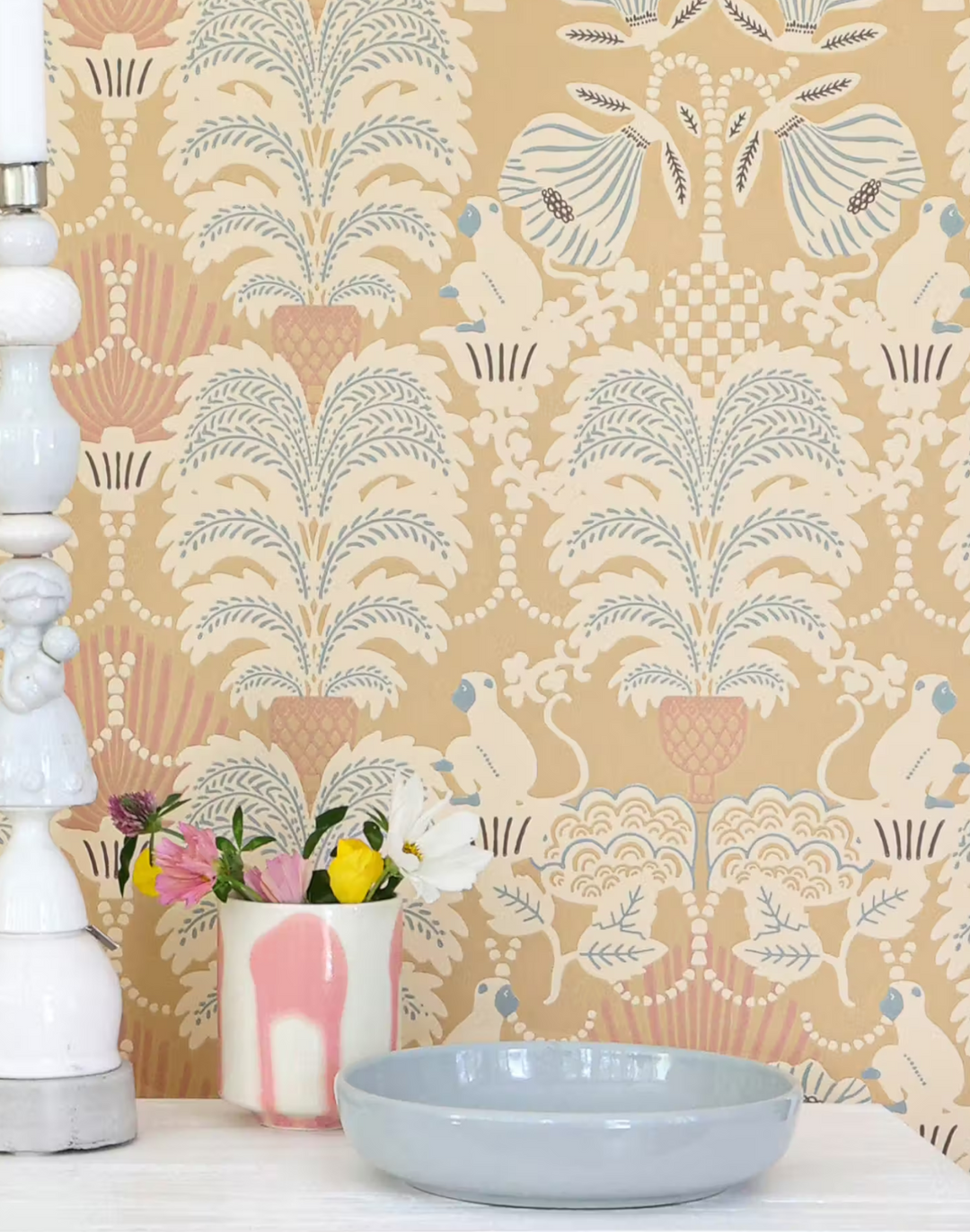 Hello Monkey, Lion Yellow