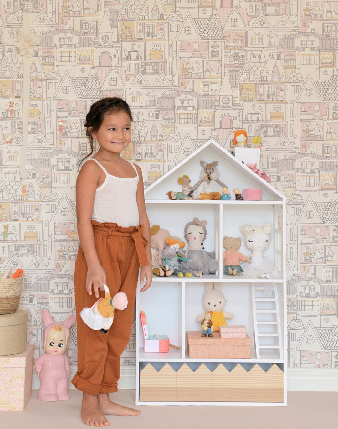 Dollhouse, Soft Wool White 147-01