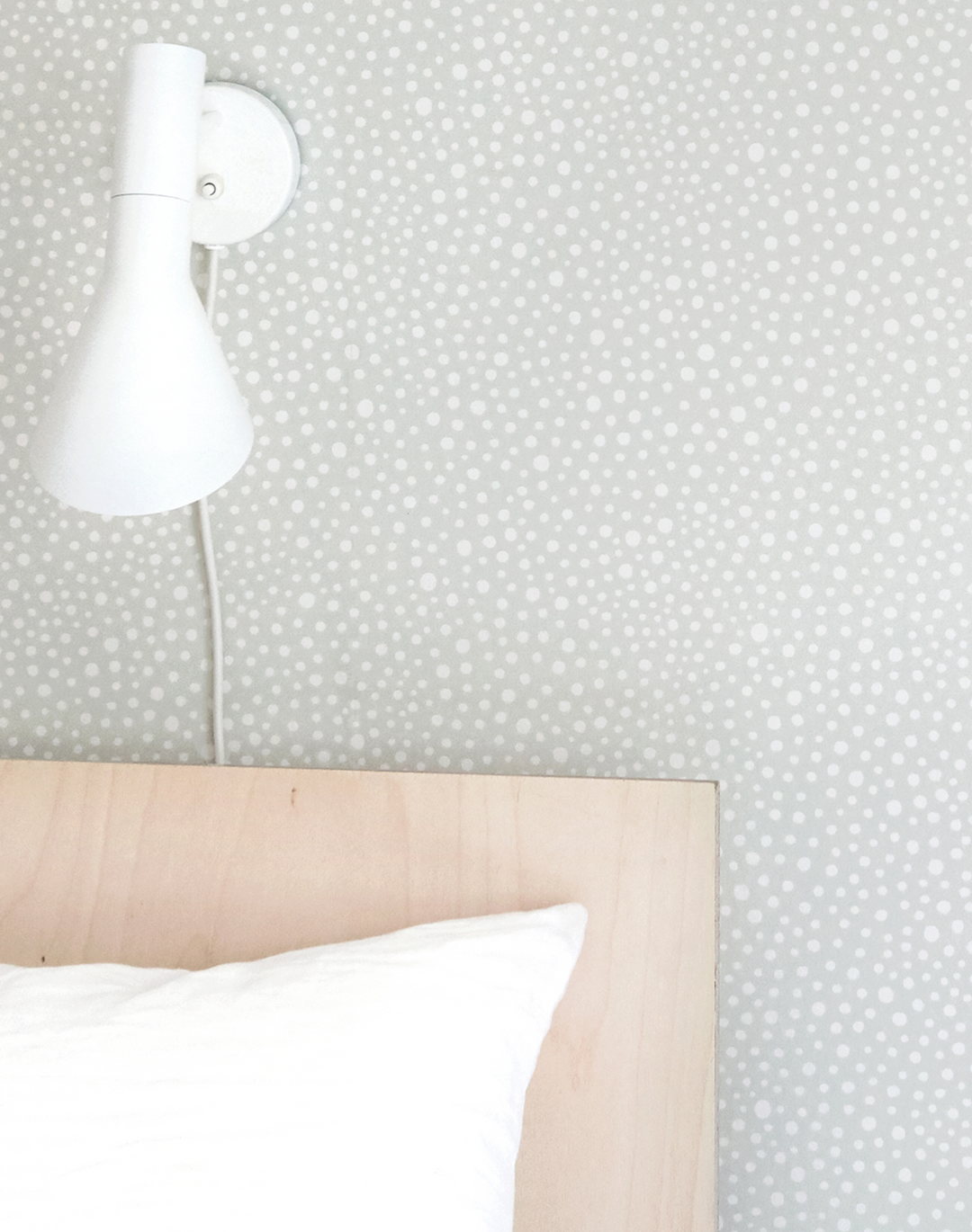 Dots, Grey 123-01
