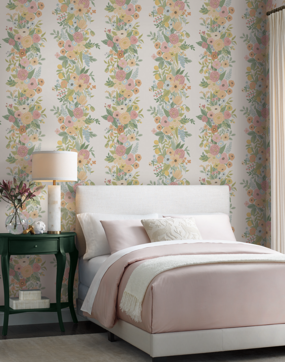 Garden Party Trellis. Pastel Muti RP7311