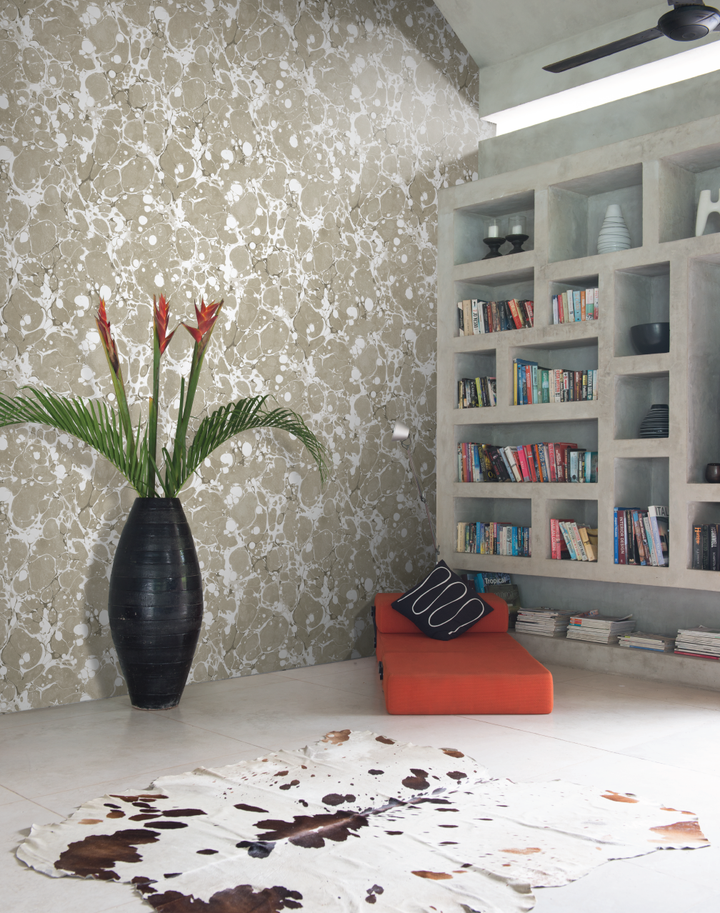 Neutral, Light