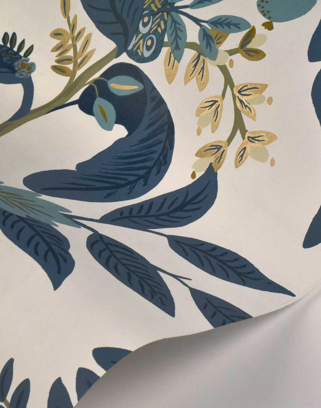 Peacock, Blue and White RI5173