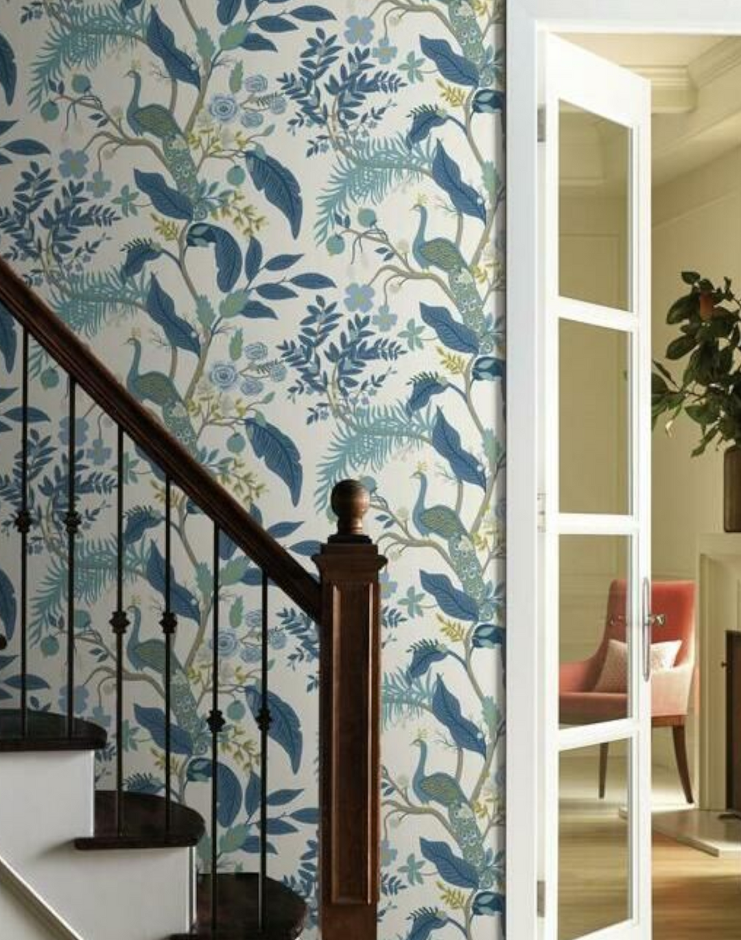 Peacock, Blue and White RI5173