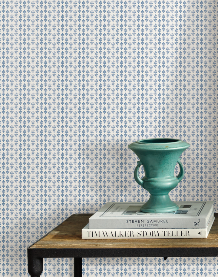 Petal White & Blue RP7365