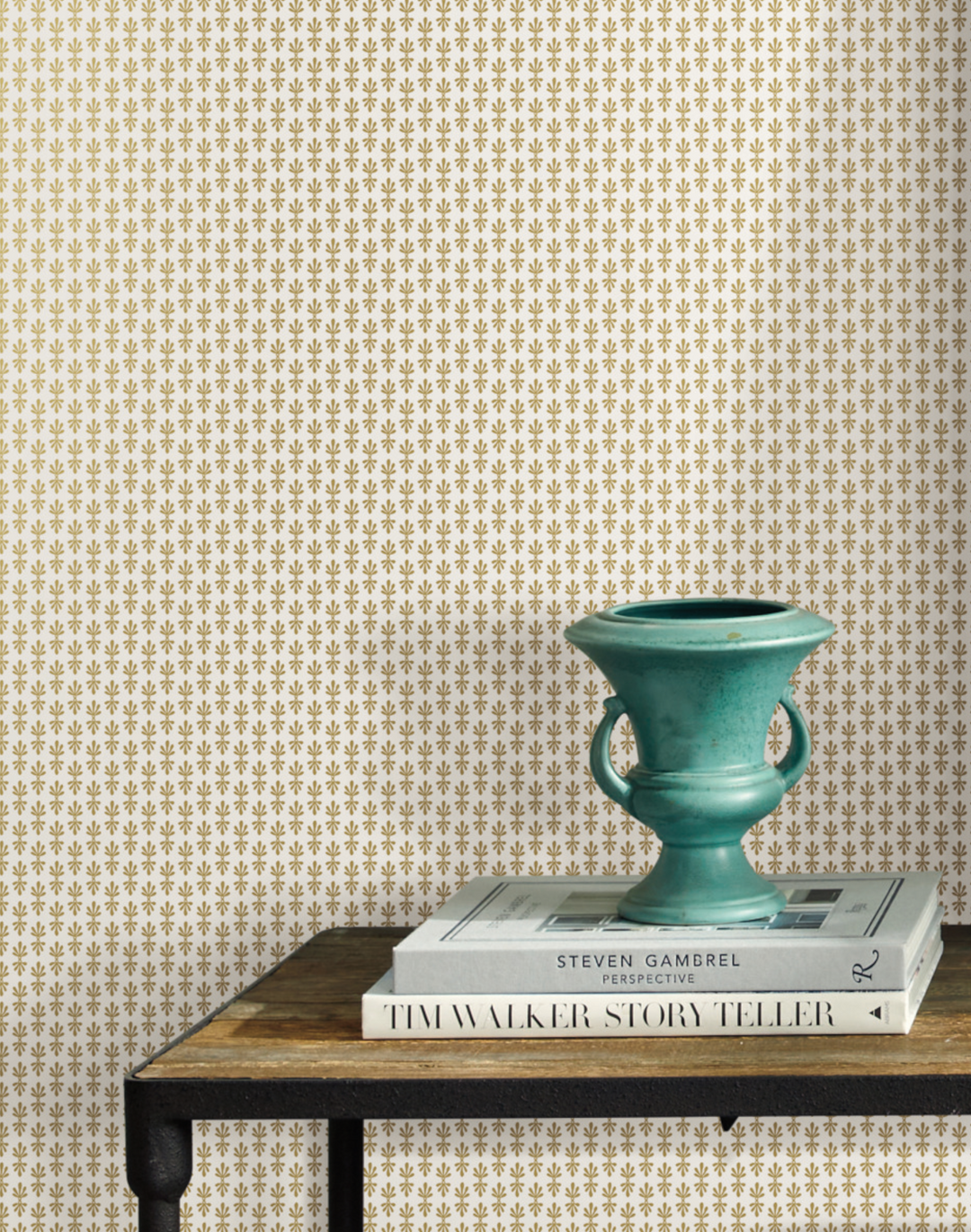 Petal White & Metallic Gold RP7360