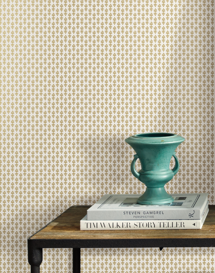Petal White & Metallic Gold RP7360
