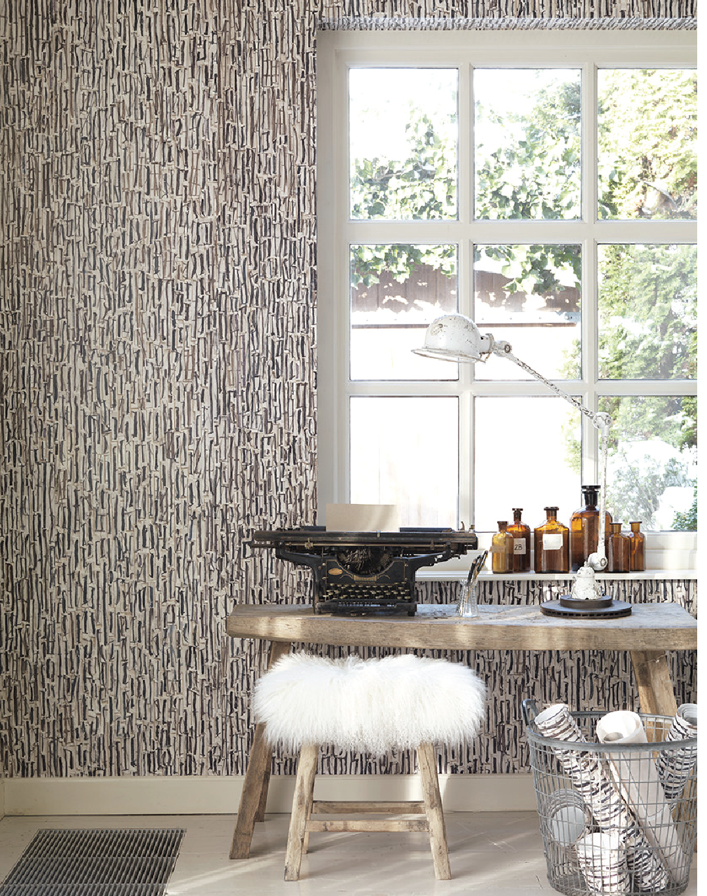 REM-08 Remixed Wallpaper by Arthur Slenk