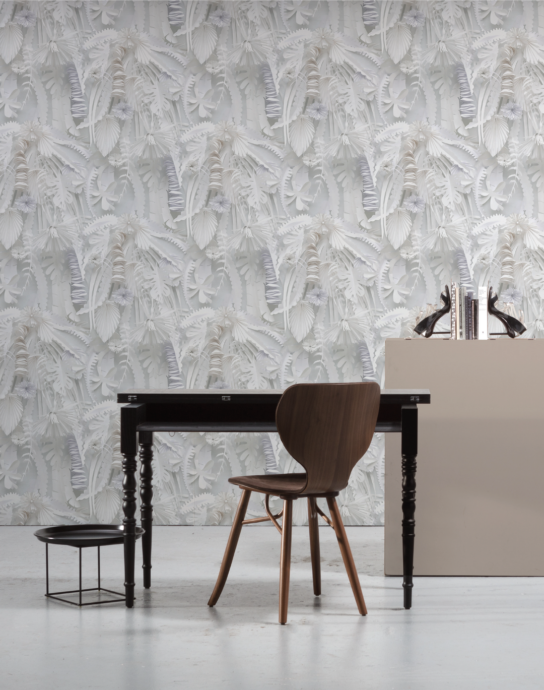 STB-02 Paper Flowers Wallpaper BY Studio Boot