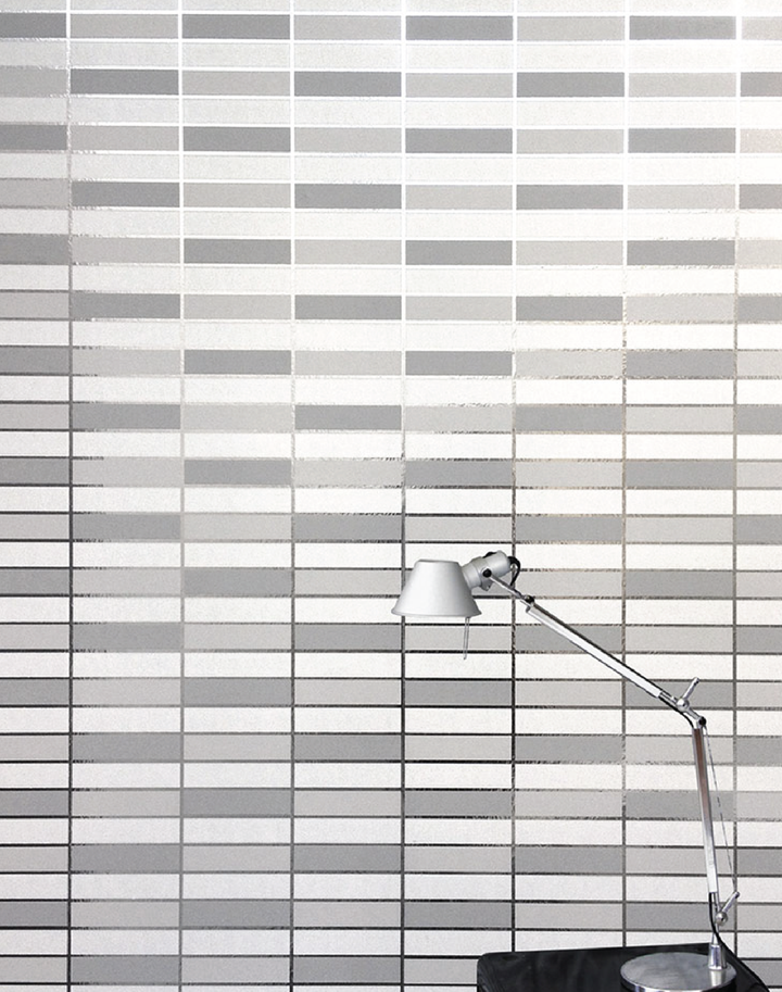 Soda, Silver & White