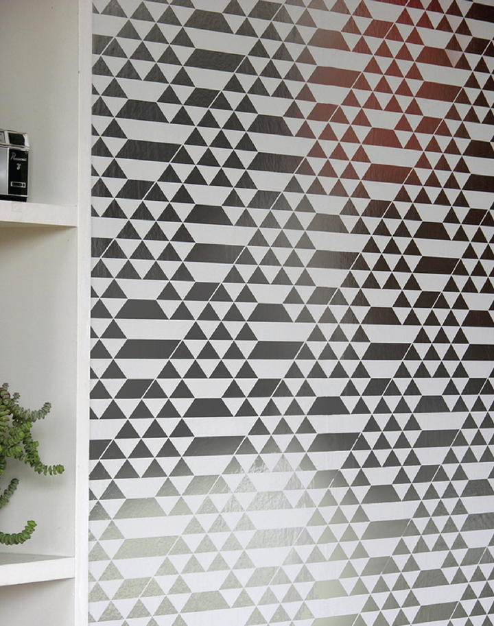 TeePee, Silver & White