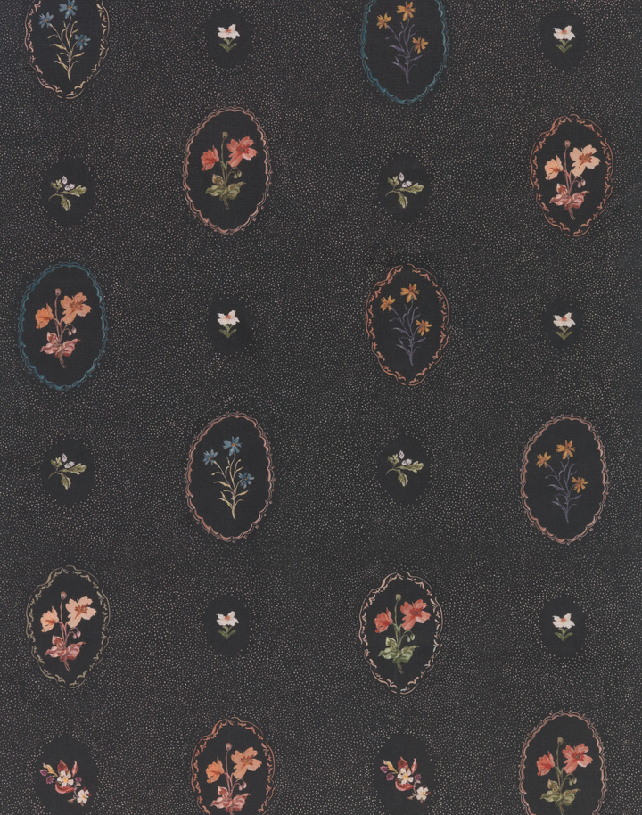 Bibury Sprig, Midnight - Linen Fabric