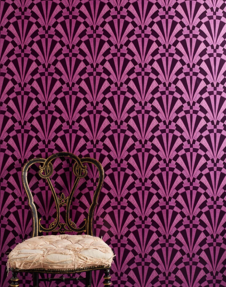Cleo, Purple