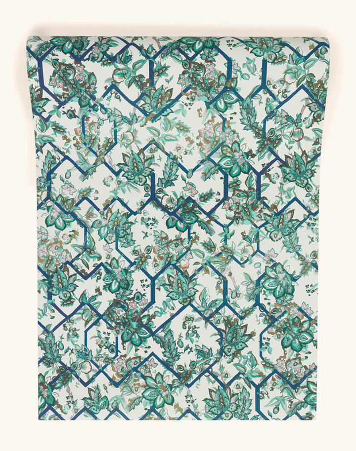 Creeping Trellis, Ice Emerald Rose