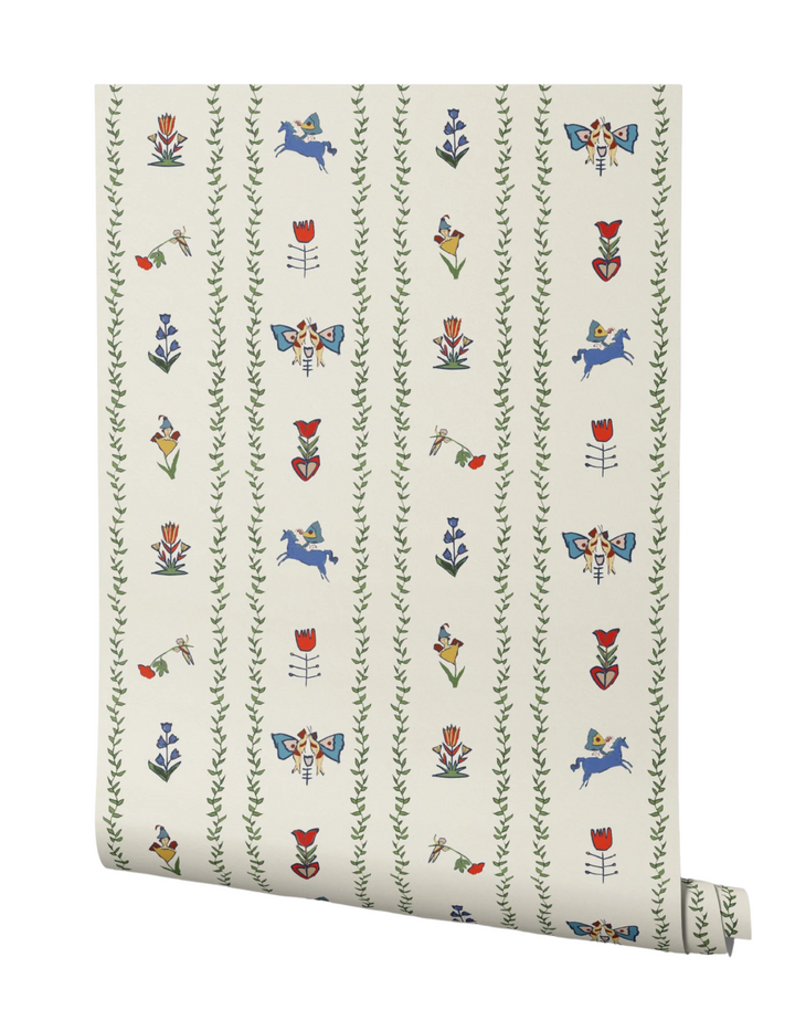 Dance Away in the Garden, Green