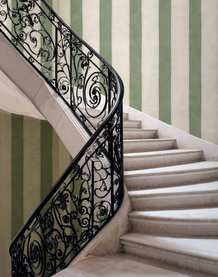 Florentine Stripe, Sage D00113