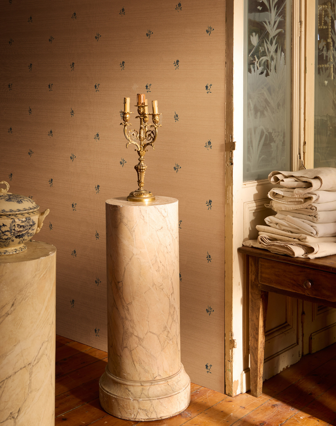 Florienne Grasscloth, Soft Pebble WPLR0132