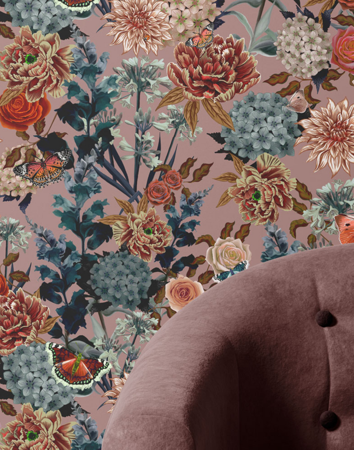Flowerbed, Clara
