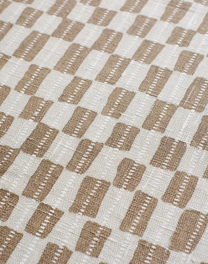 Gustav Linen Fabric, Nutty / Sand