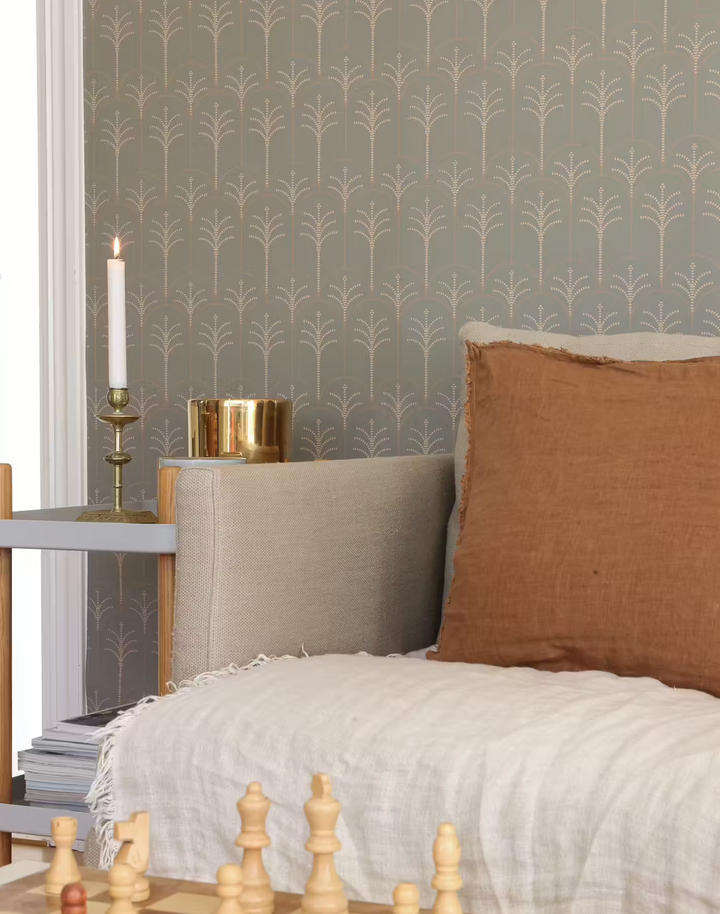 Lolo Bay, Tree Green