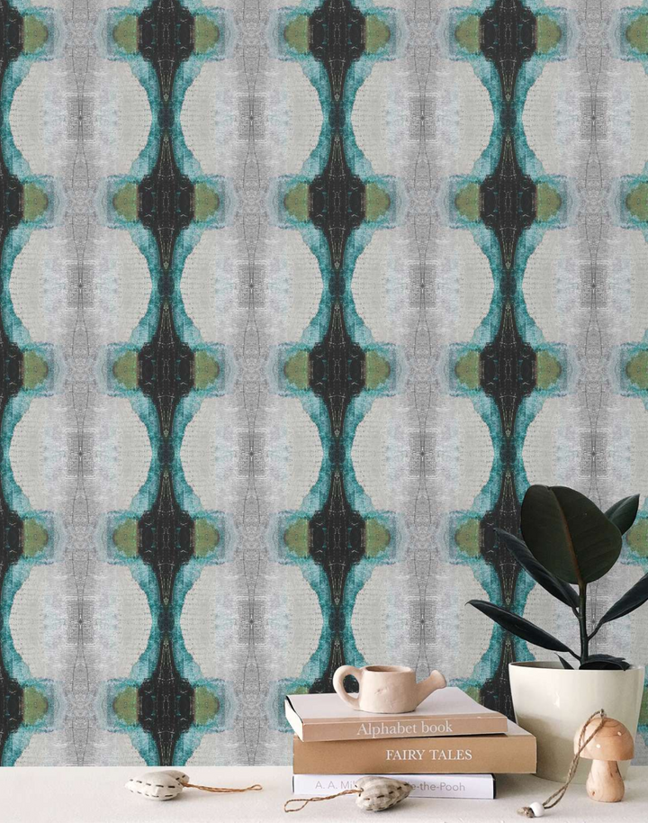 Mod Suzani, Moonstone