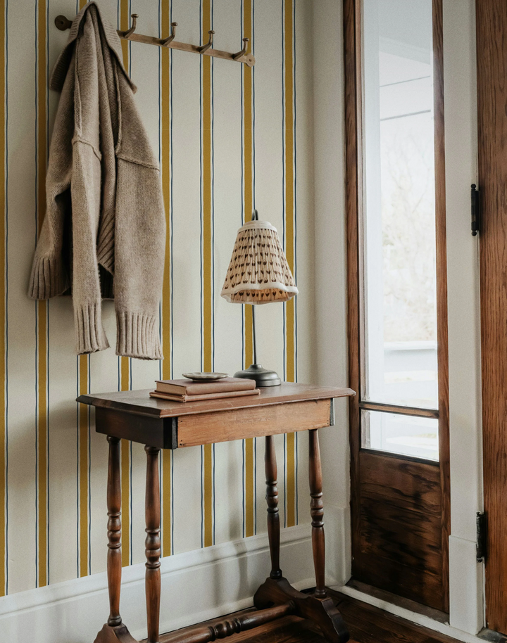 Moulding Line, Ochre Gold