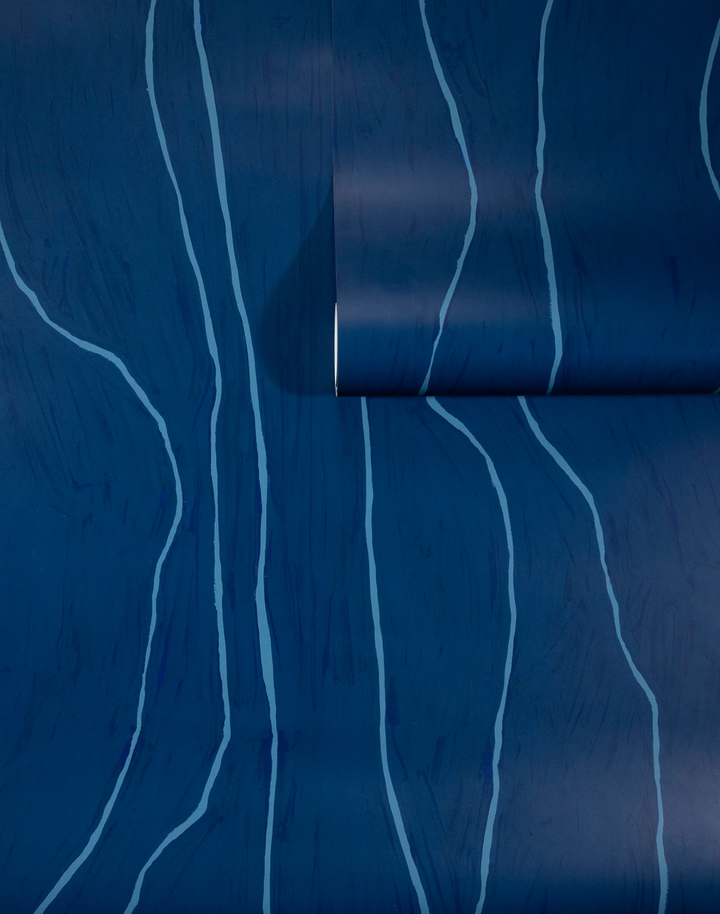 Sinuous Line, Dark Sapphire