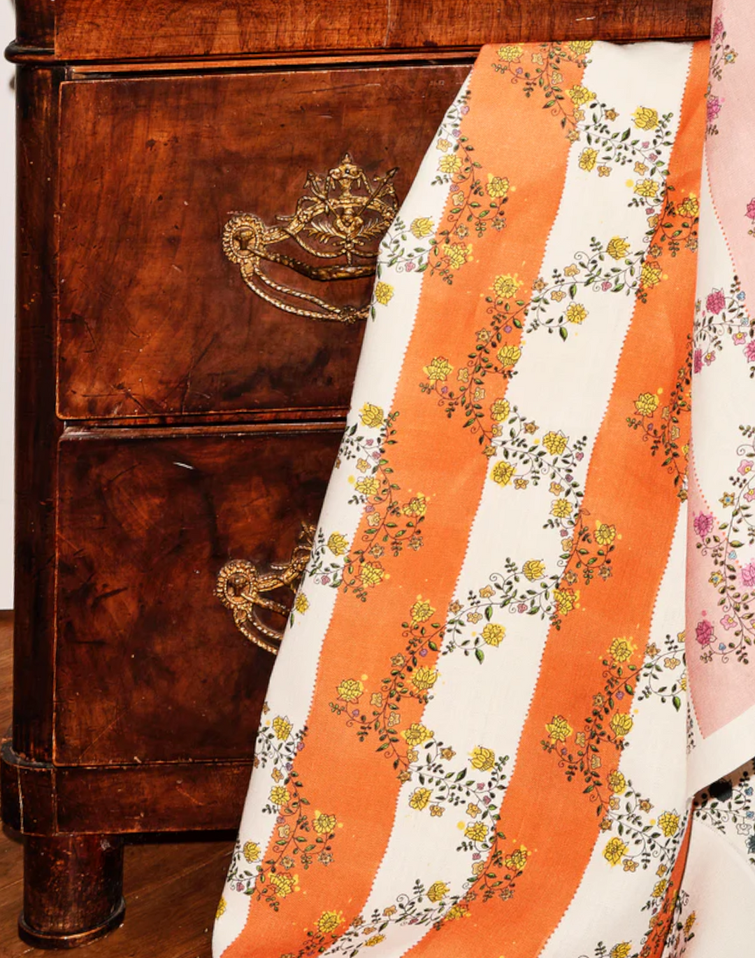Vine Blots Fabric, Sunlit Amber