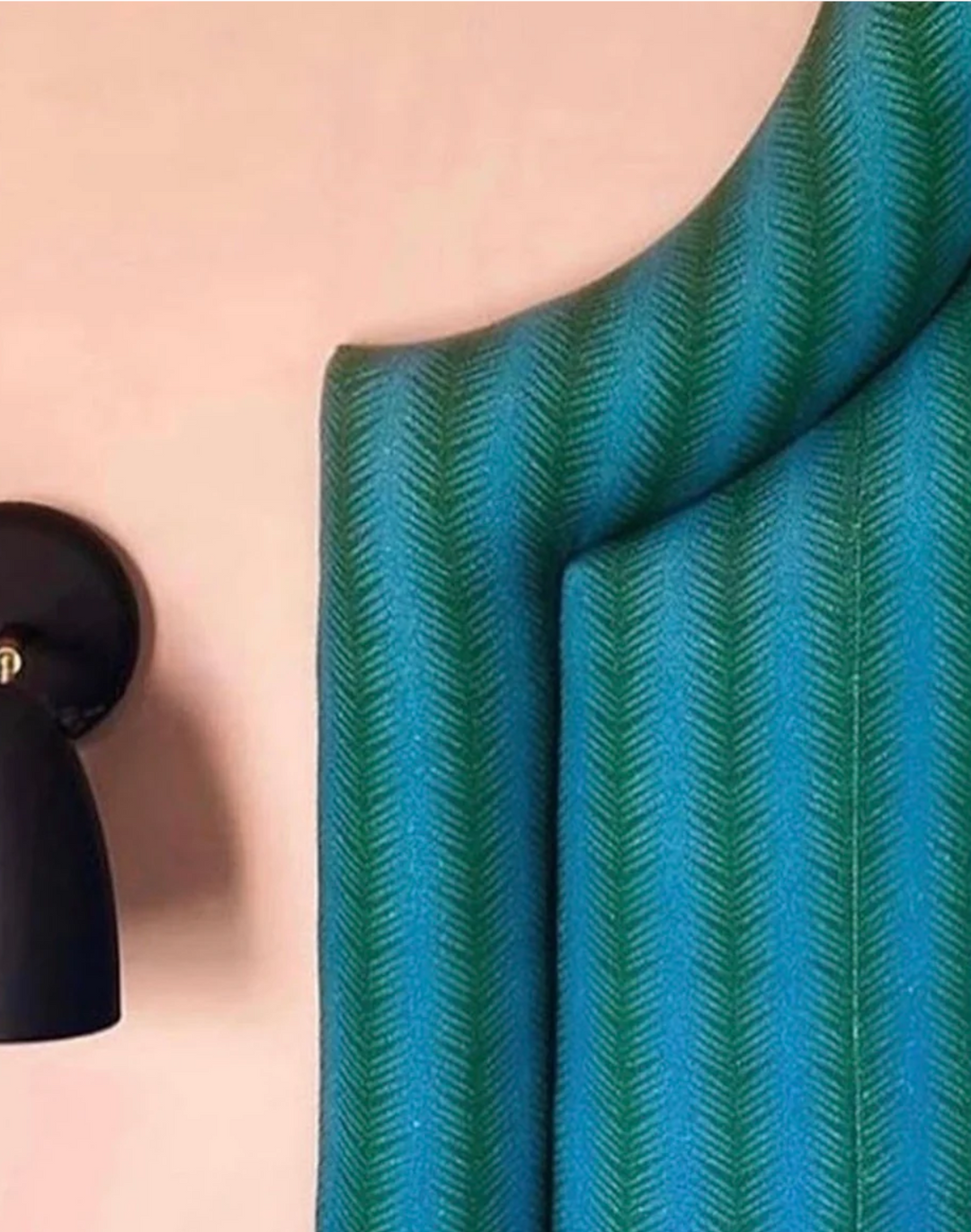 Ziggy, Ice Kelly - Linen Fabric
