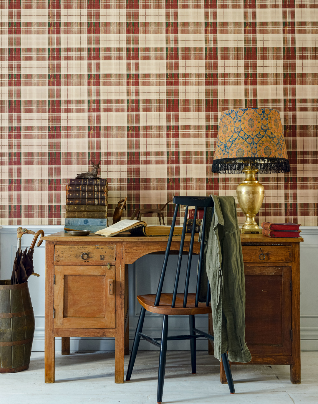 Plaid 2025 leather paint